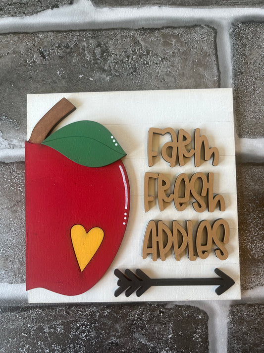 Farm Fresh Apples Ladder Tile