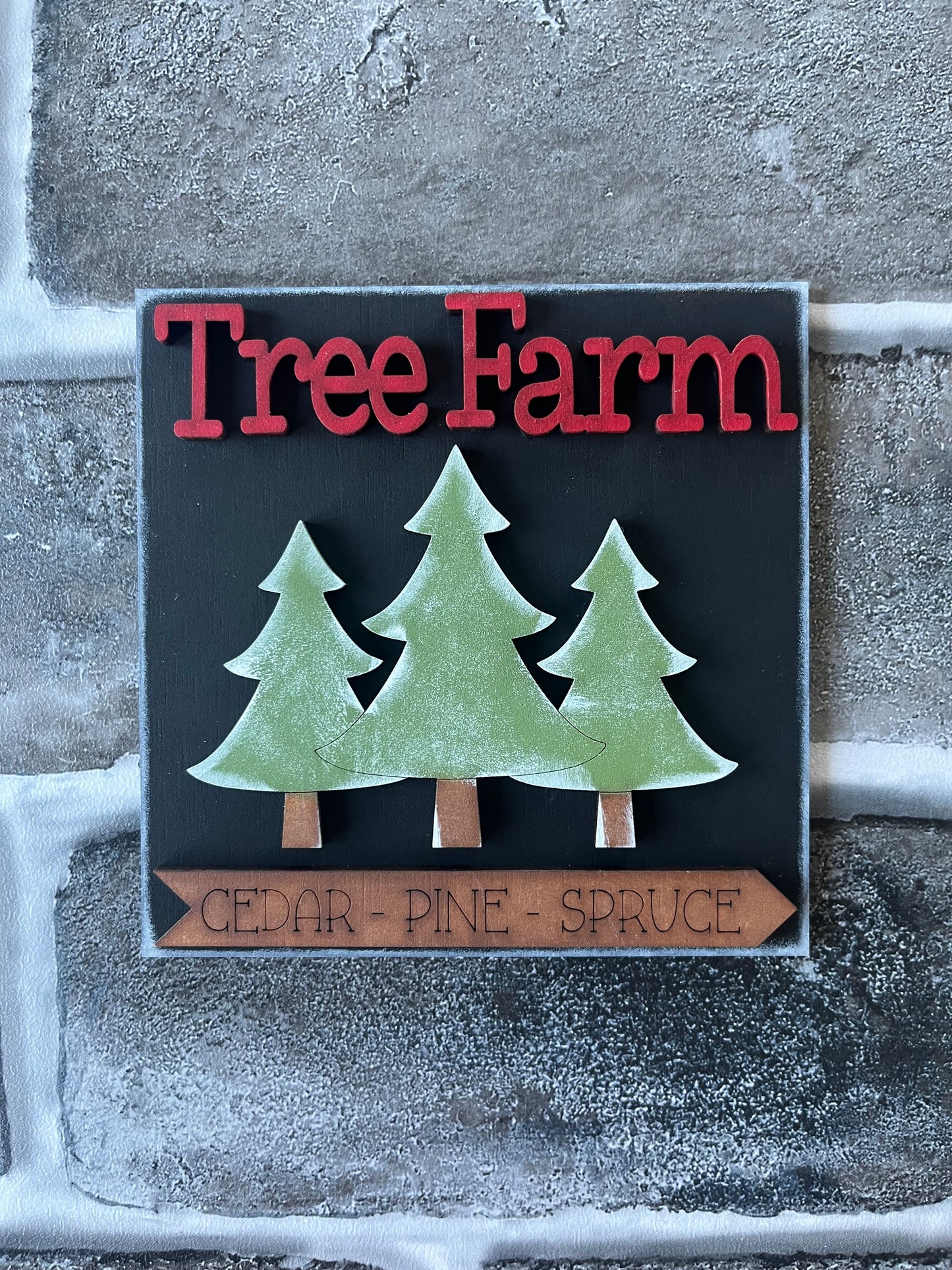 Tree Farm Ladder Tile