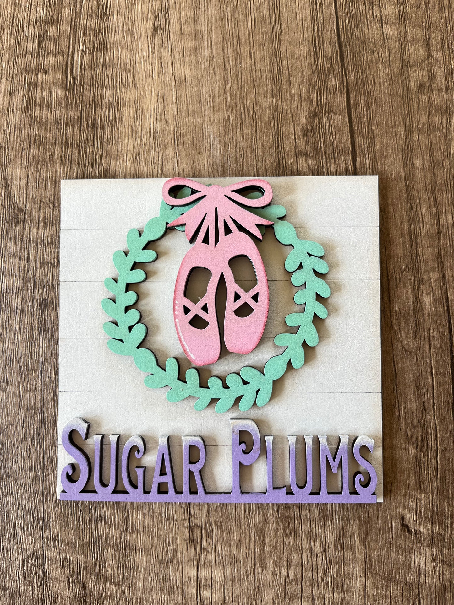 Sugar Plum Ladder Tile