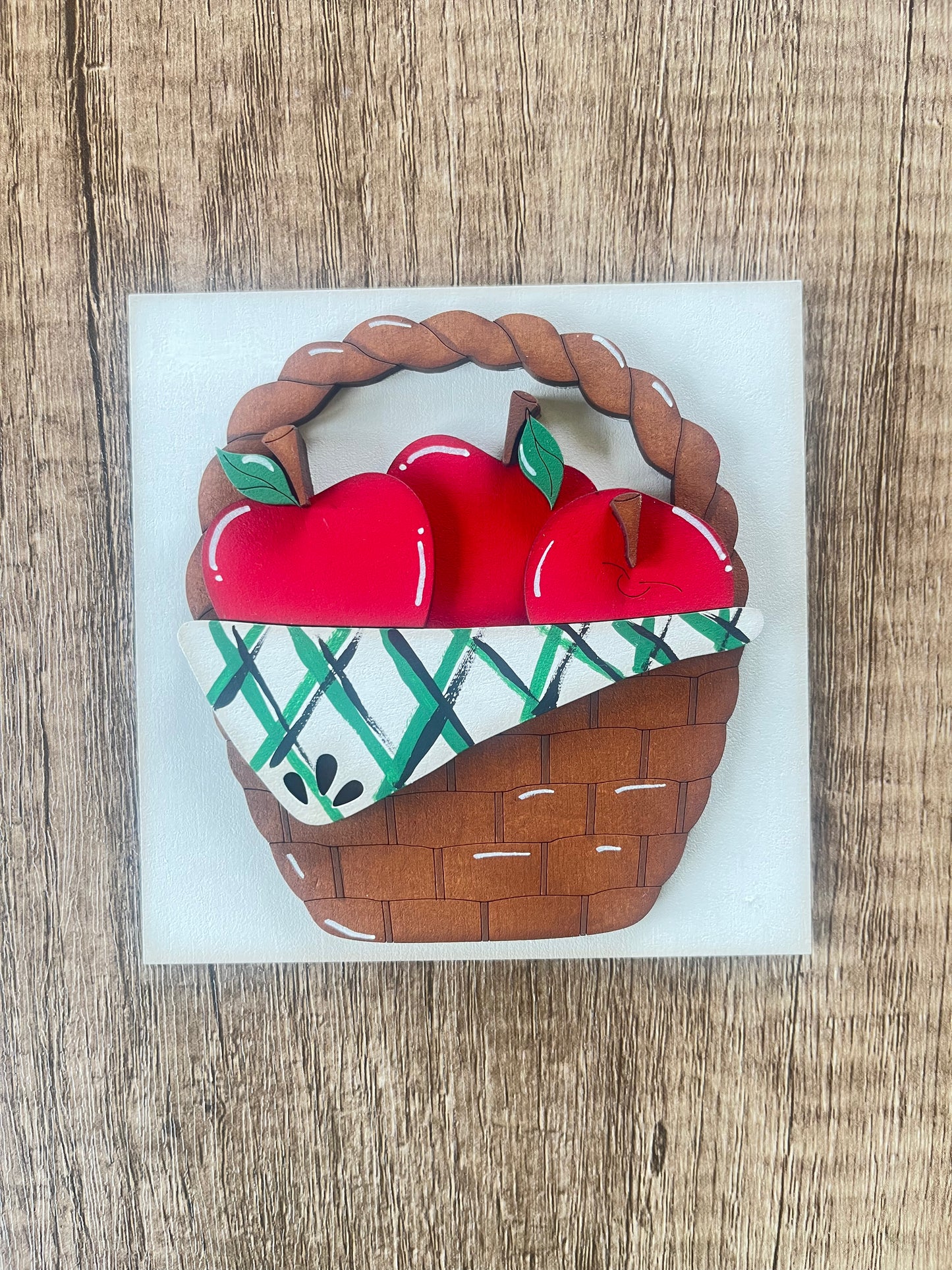 Apple Basket Ladder Tile