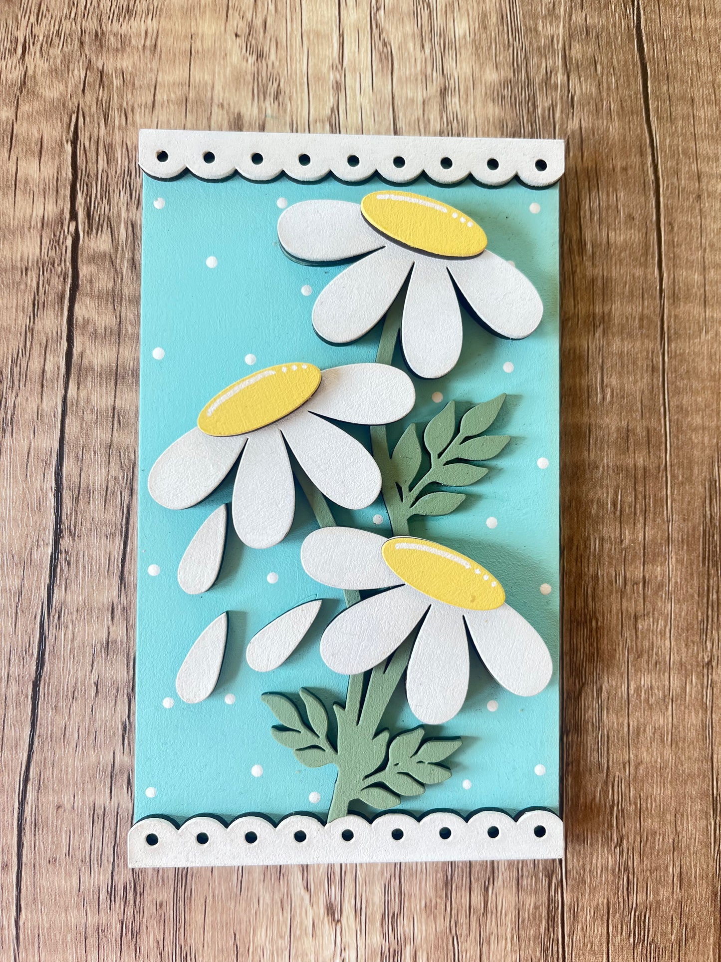 Daisy Cottage Cabinet Insert