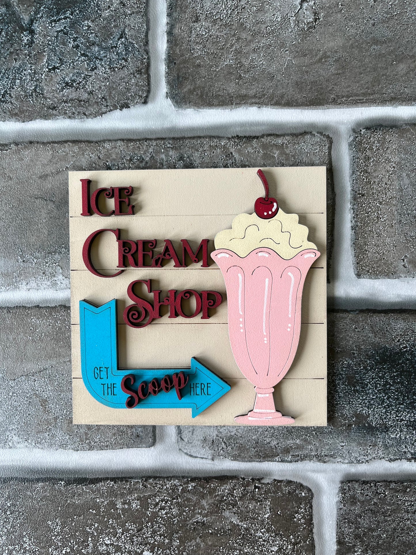 Ice Cream Shop Ladder Tile