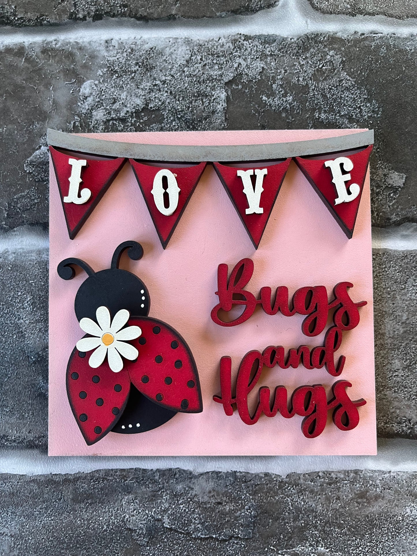 Bugs Hugs Ladder Tile