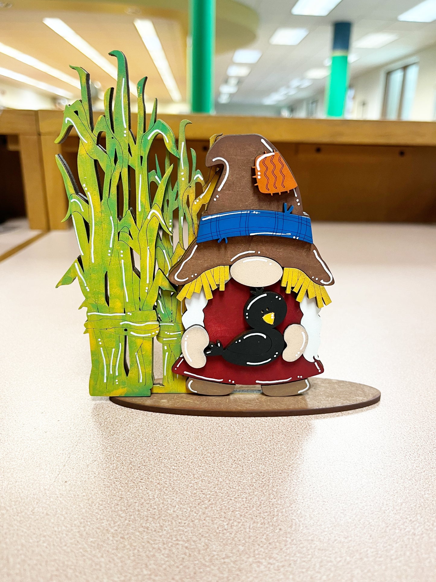 Scarecrow w/Crow Gnome Shelf Sitter