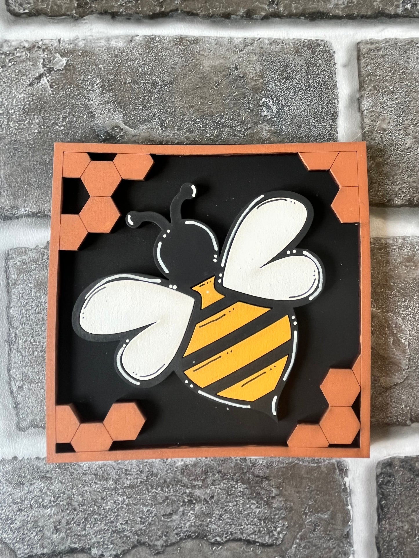 Framed Bee Ladder Tile
