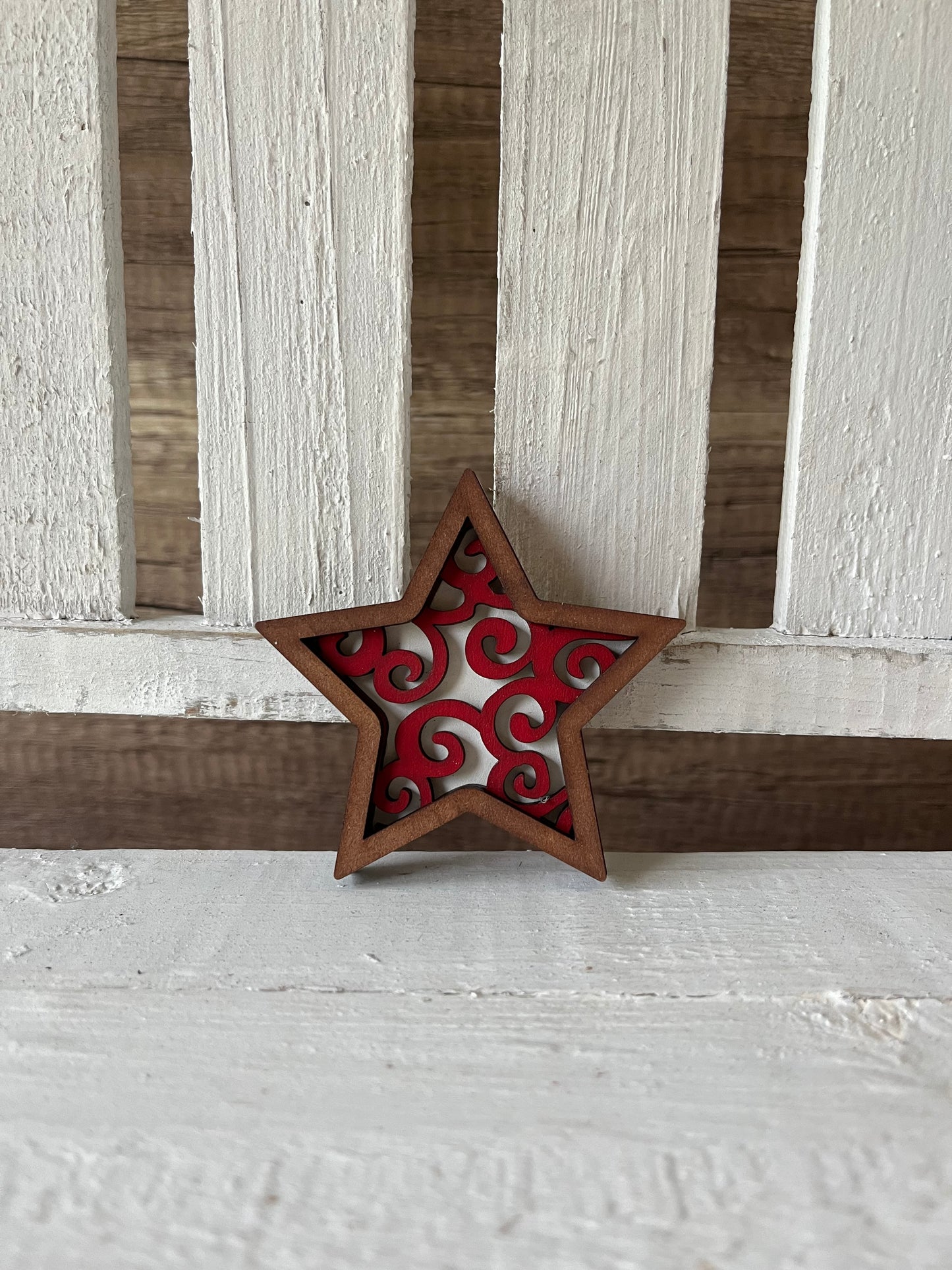 Spiral Star Shelf Sitter