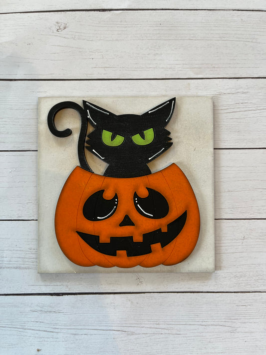 Scary Cat Pumpkin Ladder Tile