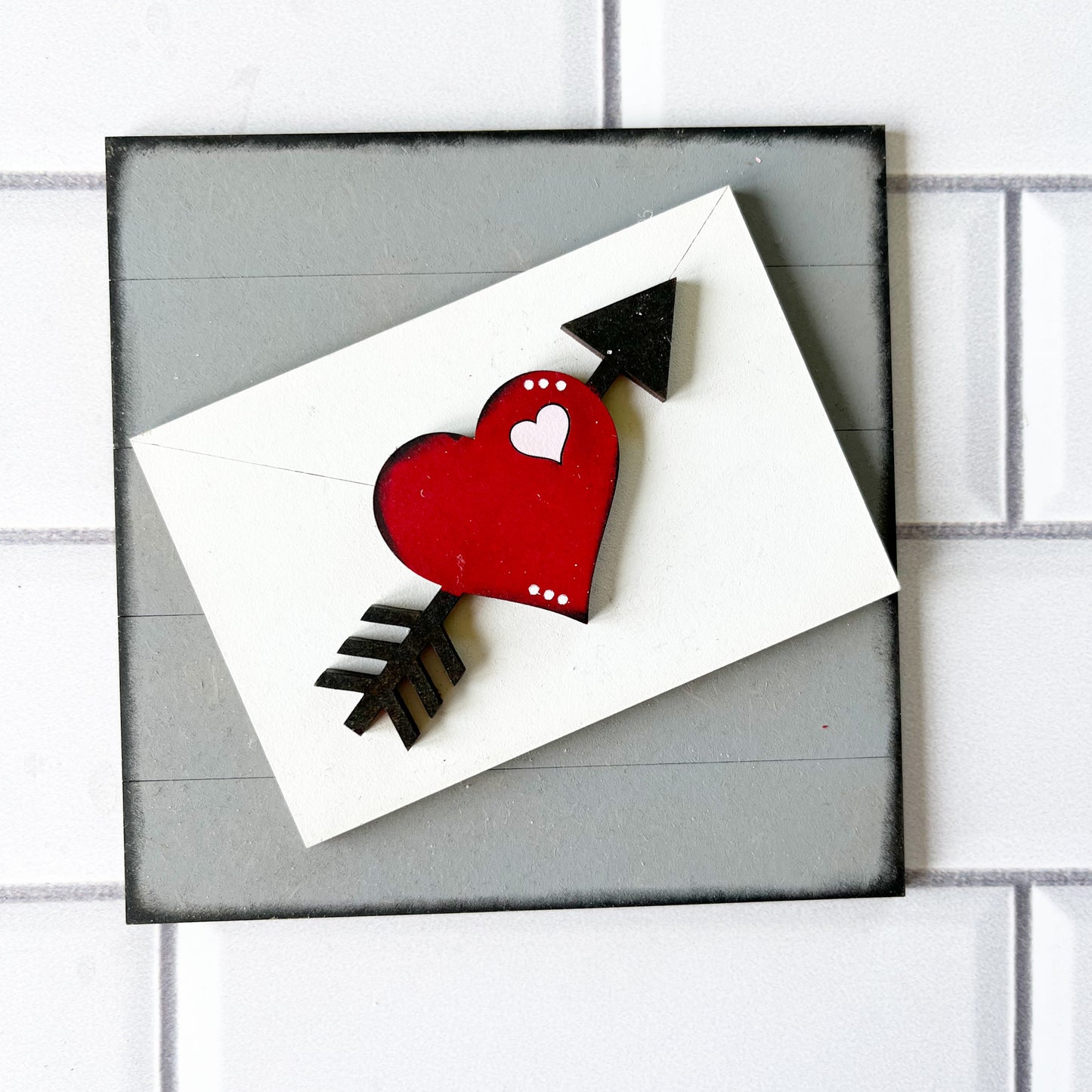 Heart Envelope Ladder Tile