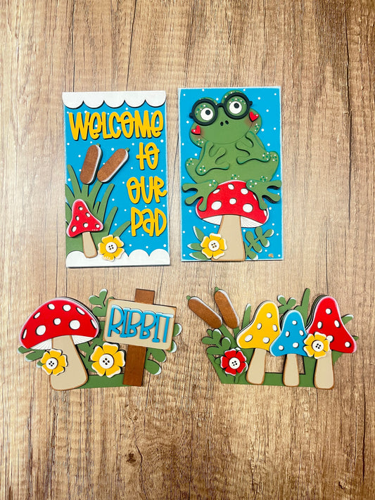 Frog Large Cottage Cabinet Insert