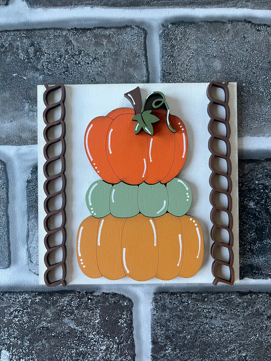 3 Stacked Pumpkins Ladder Tile