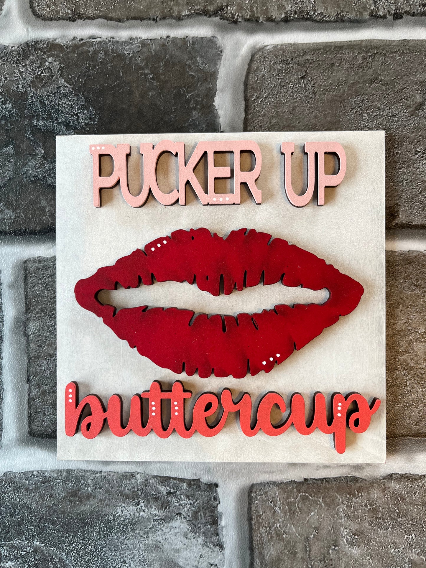 Pucker Up Valentine's Ladder Tile