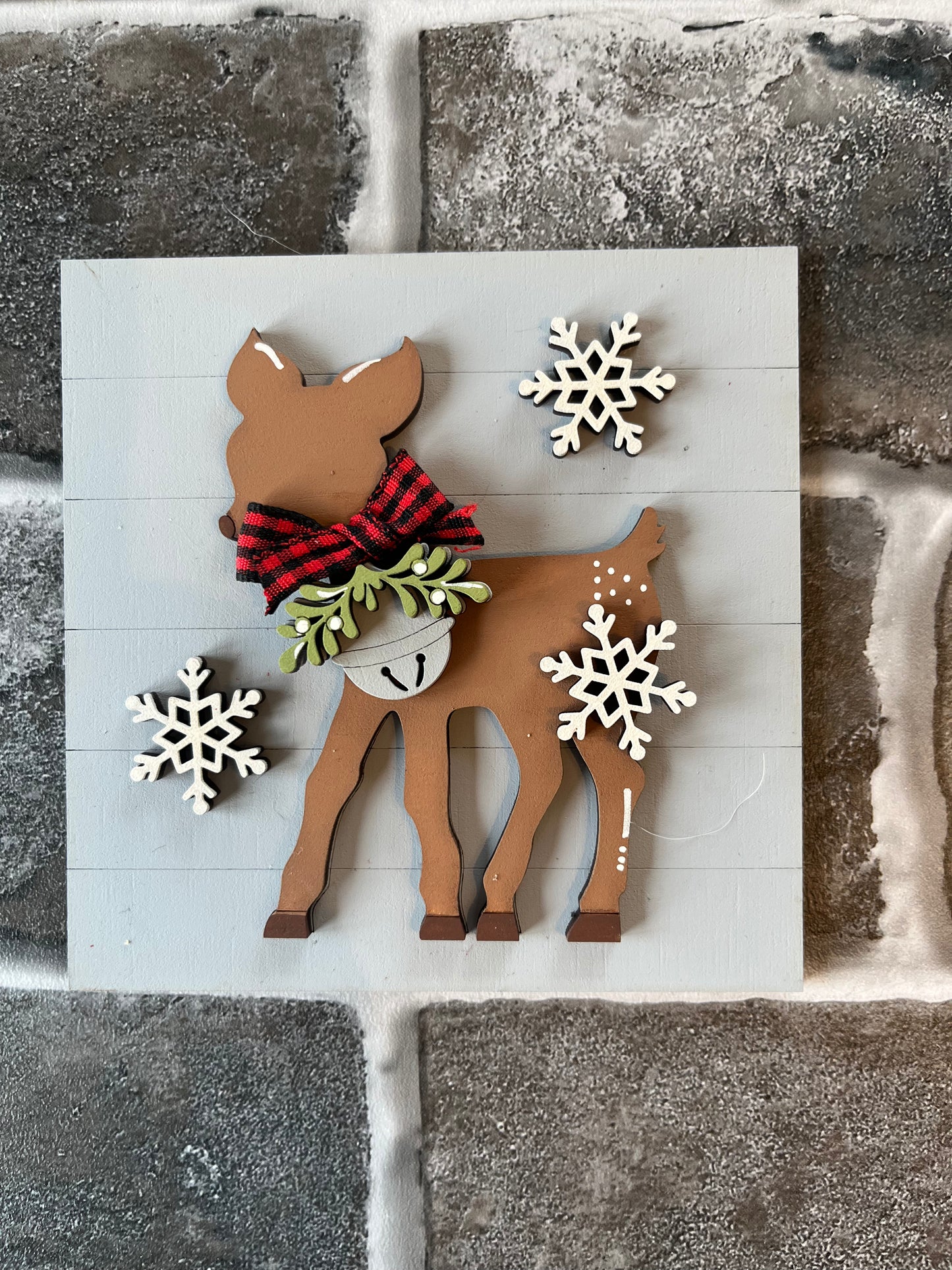 Mistletoe Reindeer Ladder Tile