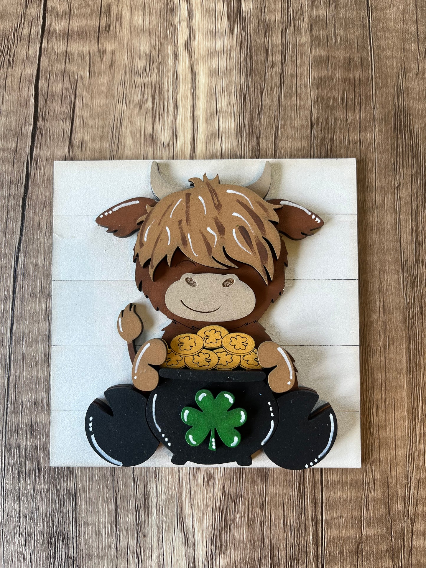 Highland Cow Pot Gold Ladder Tile