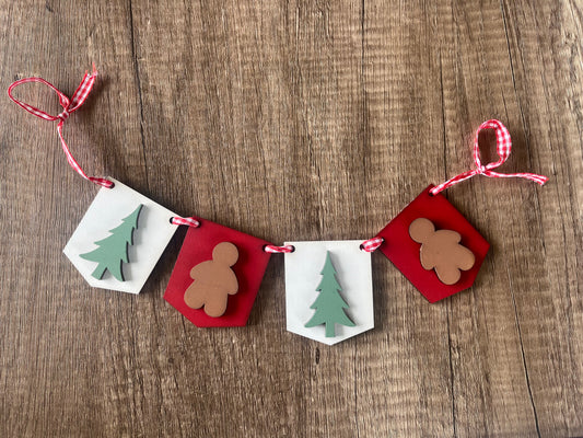 Gingerbread Christmas Tree Garland