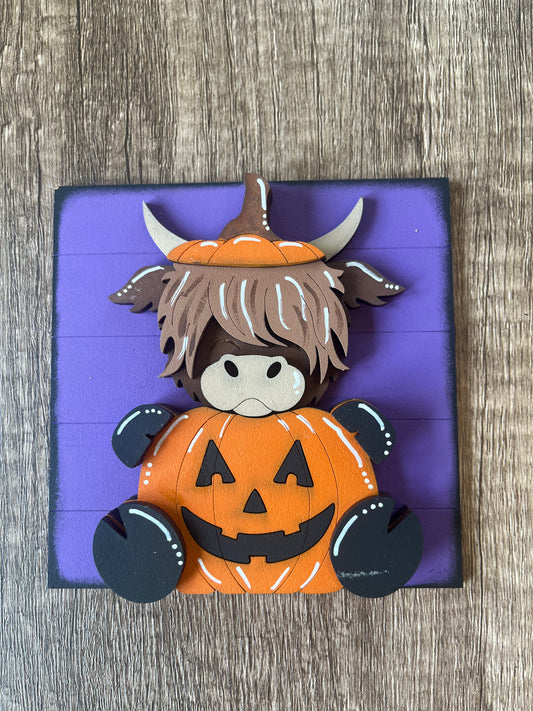 Pumpkin Highland Cow Ladder Tile