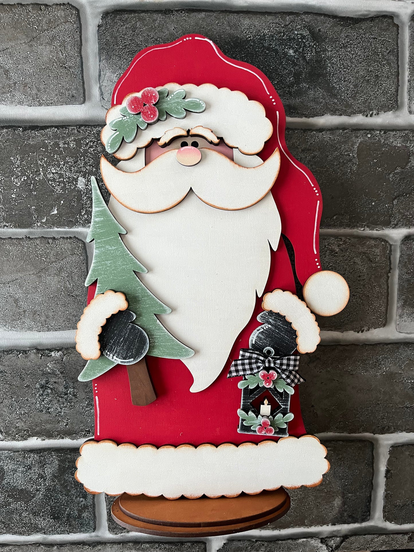 Woodland Santa Small Shelf Sitter