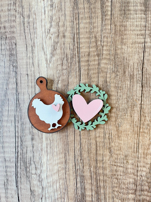 Chicken/Wreath Mini Cottage Cabinet Insert