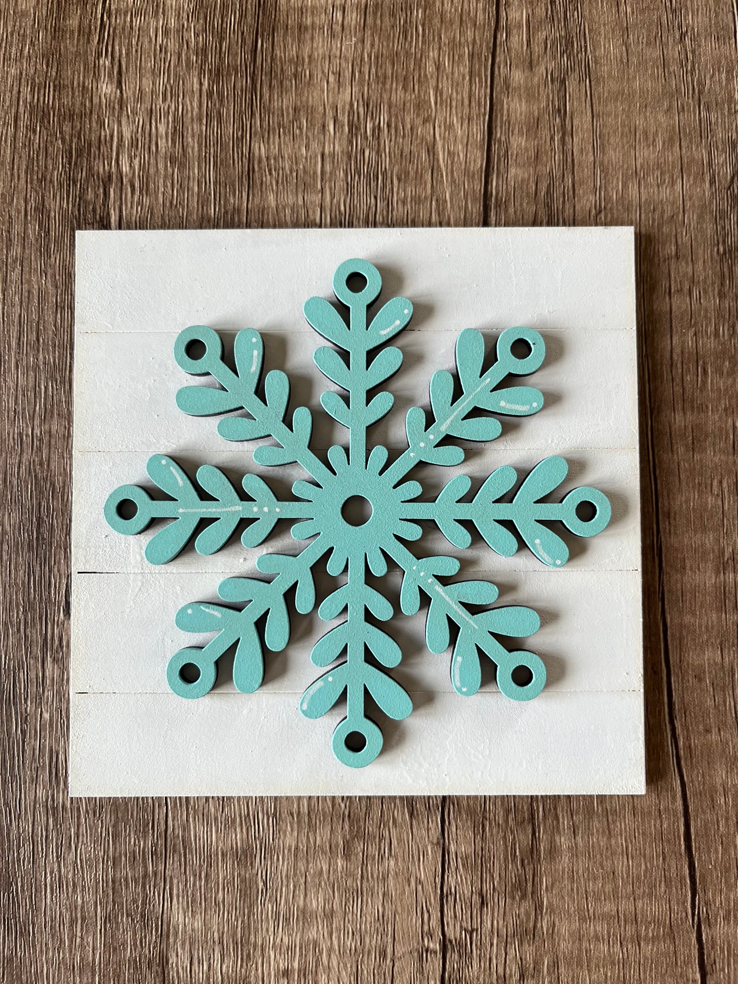 Snowflake Ladder Tile
