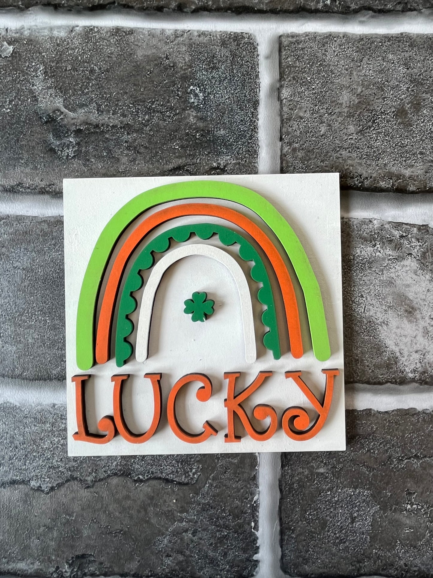 Lucky St. Patrick’s Day Ladder Tile