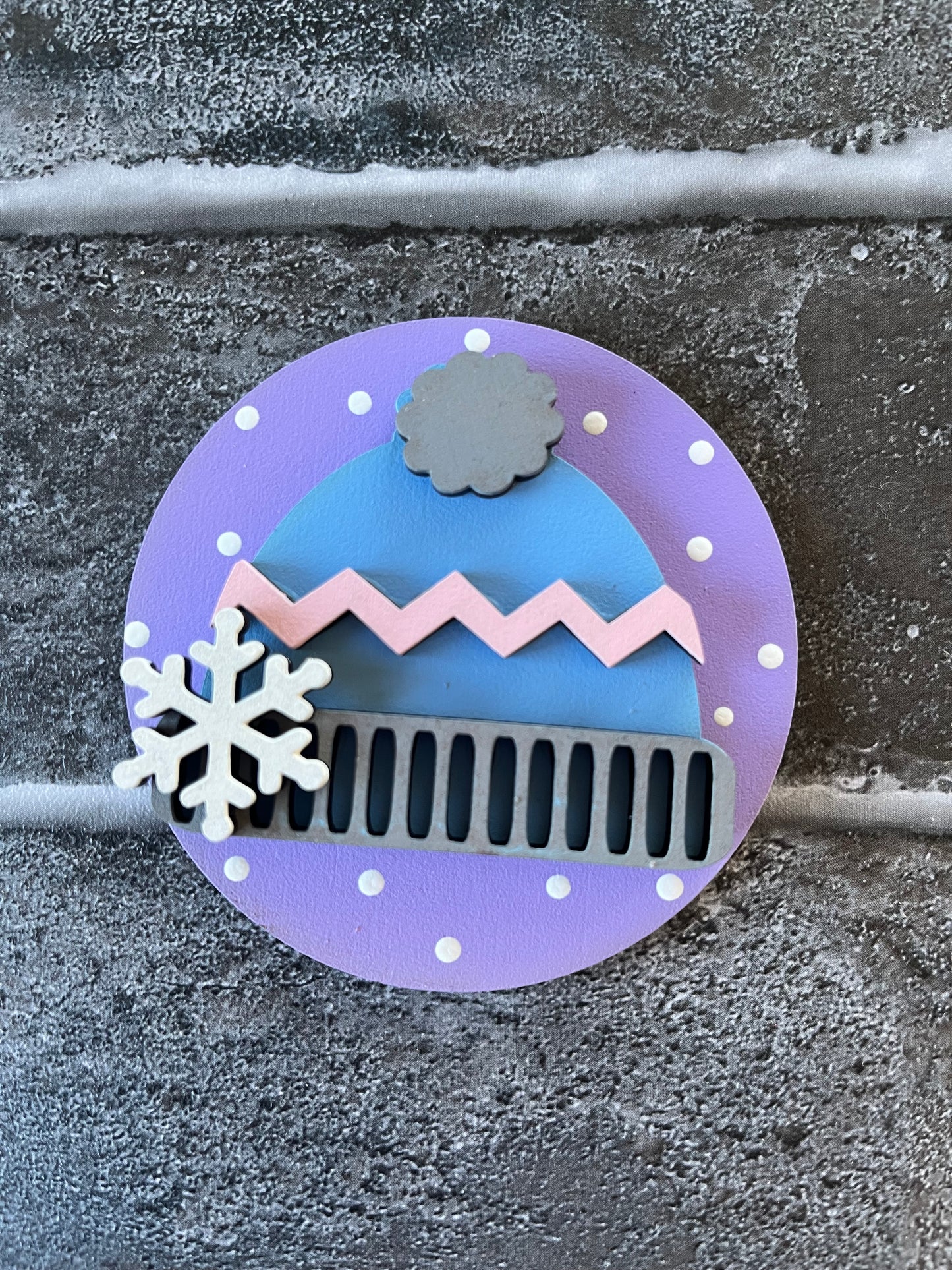 Winter Hat Seasonal Round
