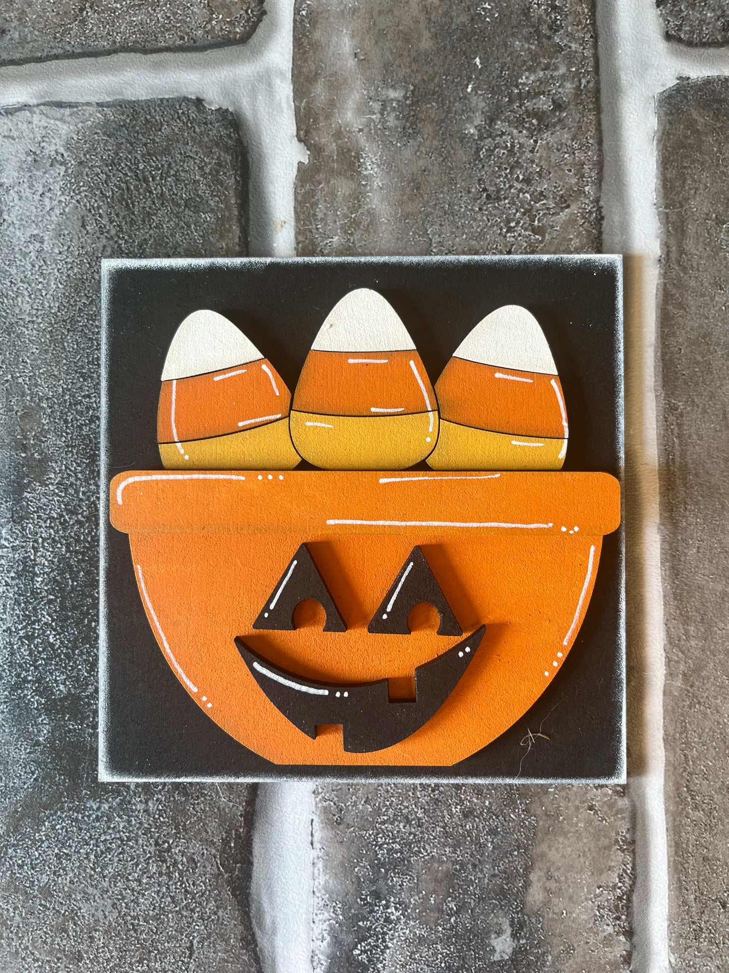 Candy Corn Basket Ladder Tile