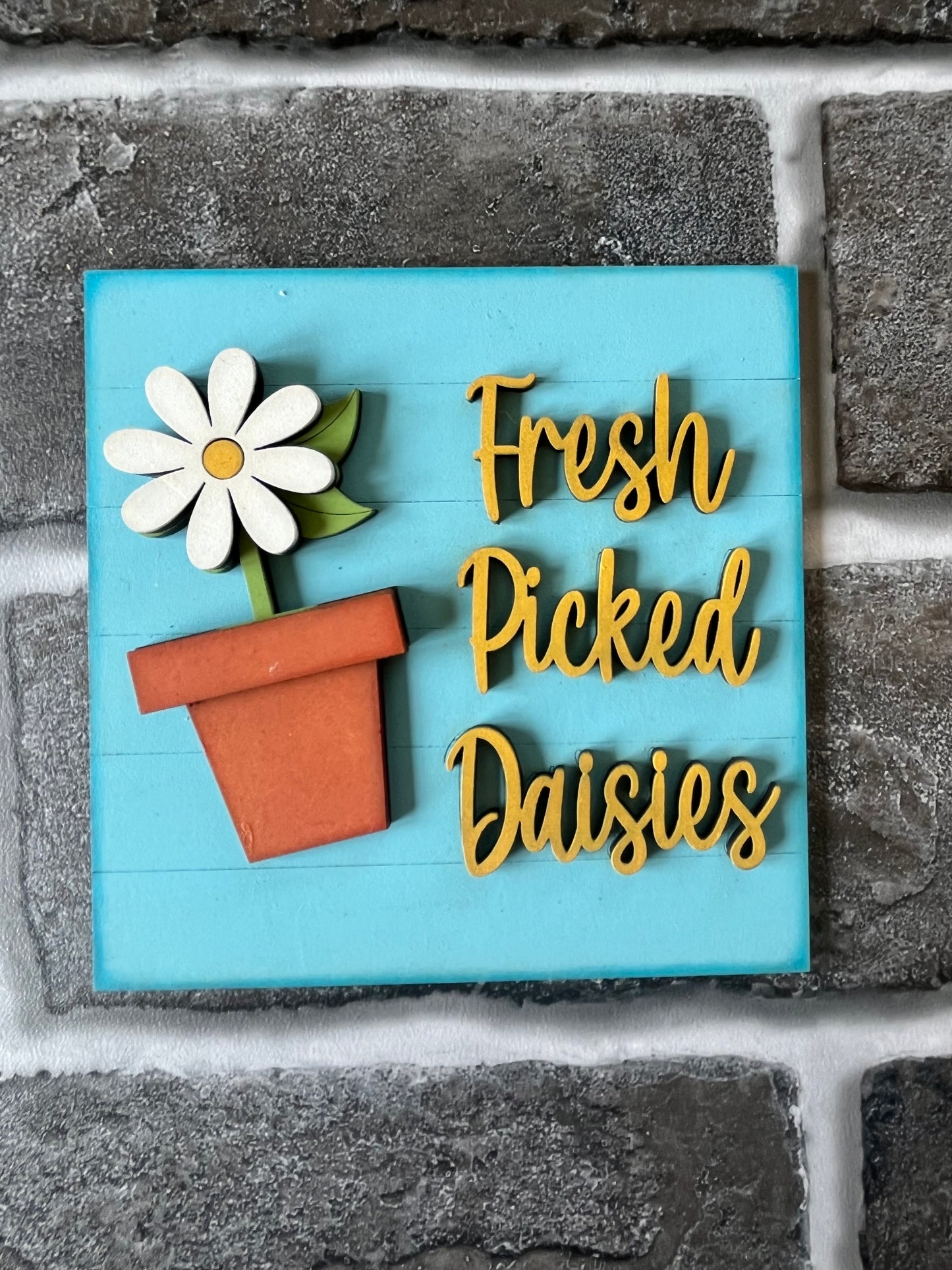 Fresh Picked Daisies Ladder Tile