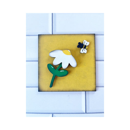 Bee Flower Ladder Tile