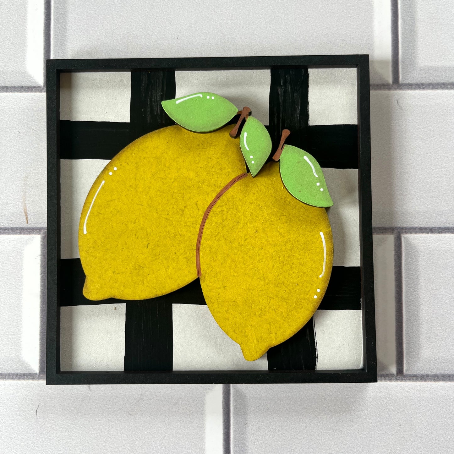Plaid Lemon Ladder Tile