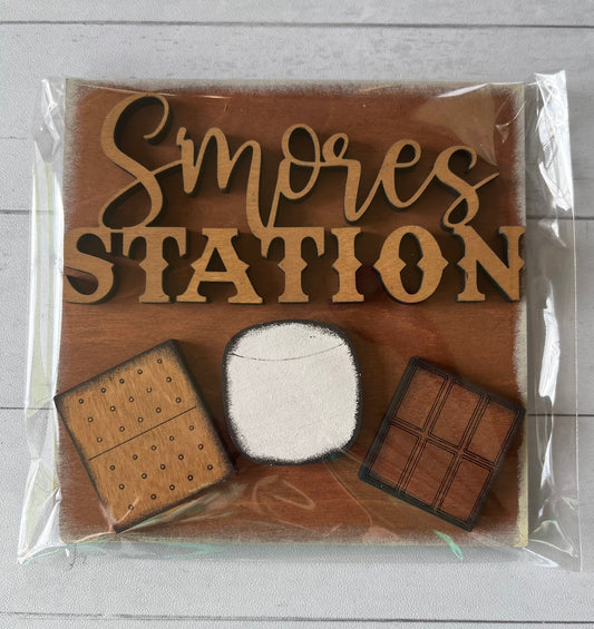 S’mores Station Ladder Tile