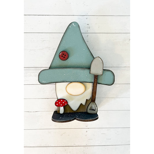Small Gnome Shelf Sitter