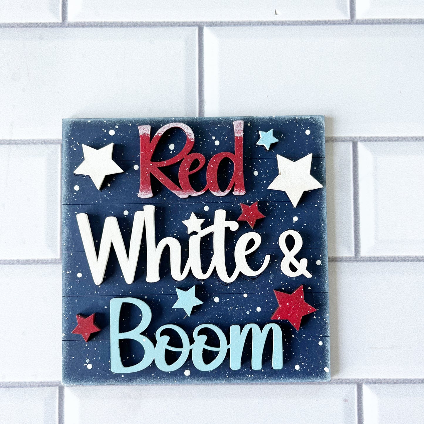 Red White Boom Ladder Tile