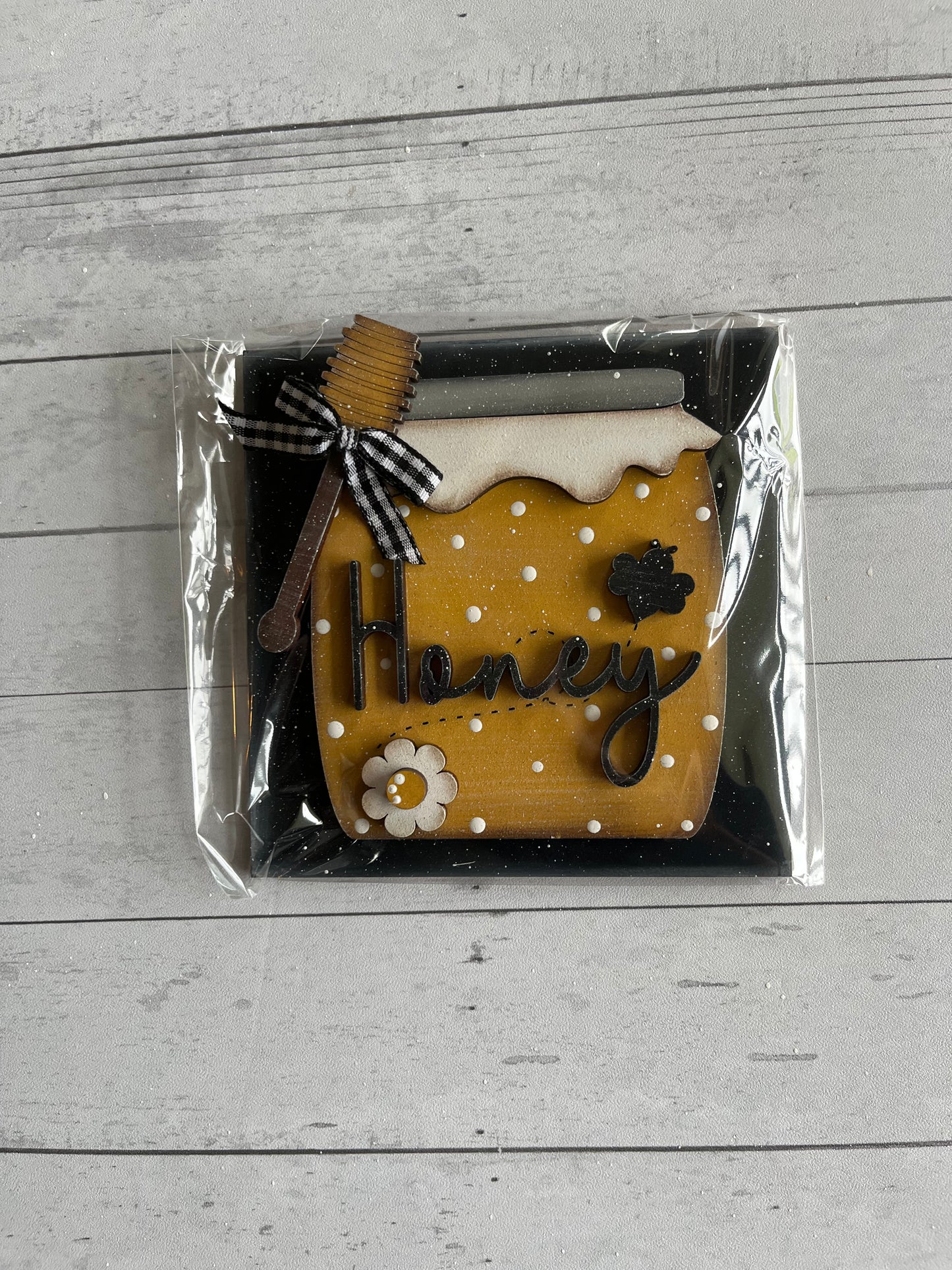 Honey Jar Ladder Tile