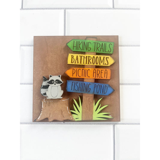 Raccoon Ladder Tile